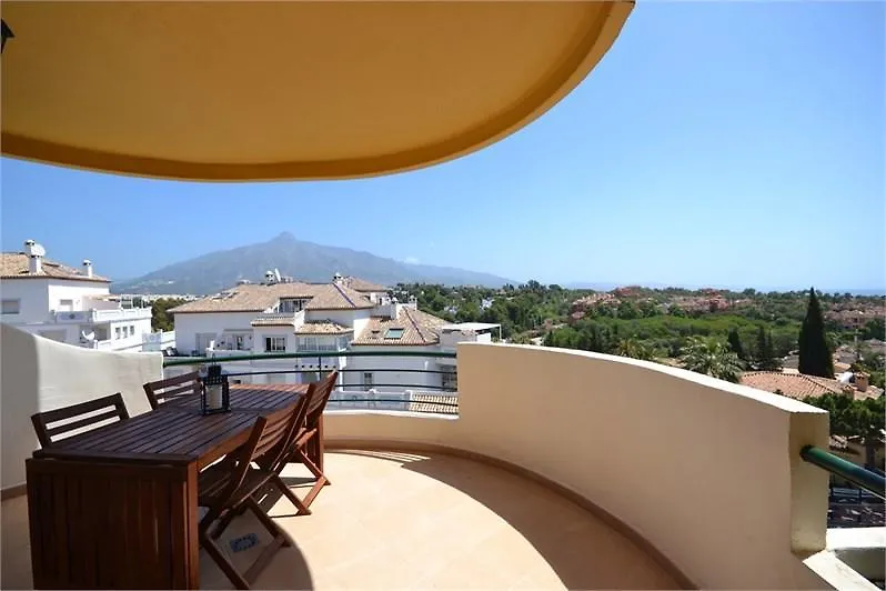 Senorio De Aloha Apartment Marbella